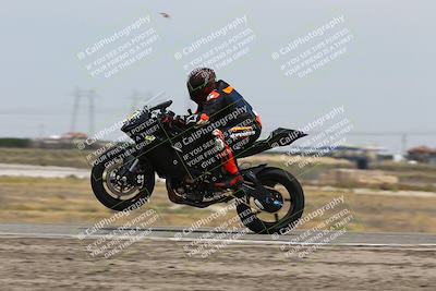 media/May-26-2025-Lets Ride (Mon) [[3bf1de1d65]]/A Group/12pm (Wheelie Bump)/